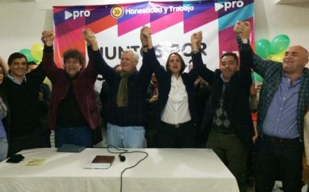 Ricardo Ivoskus anunció la lista de candidatos para las próximas elecciones Ricardo Ivoskus anunció la lista de candidatos para las próximas elecciones