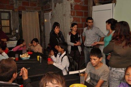El jefe del bloque de concejales del FPV Tigre, Federico Ugo, visitó el Centro Comunitario “Juntos por los chicos” en Troncos del Talar El jefe del bloque de concejales del FPV Tigre, Federico Ugo, visitó el Centro Comunitario “Juntos por los chicos” en Troncos del Talar