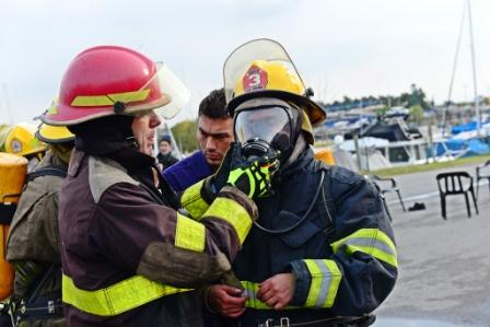 27 asociaciones de Bomberos Voluntarios se capacitaron en el Parque Náutico de San Fernando