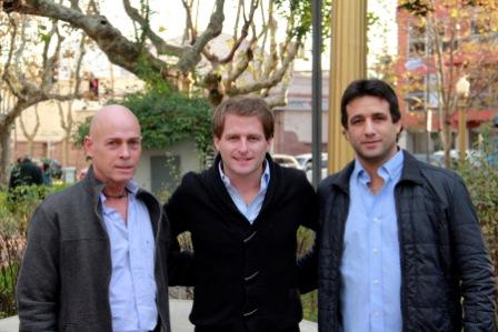 El candidato a Intendente de San Fernando, Alex Campbell presentó formalmente el acuerdo con la UCR y la Coalición Cívica a nivel local.
El candidato a Intendente de San Fernando, Alex Campbell presentó formalmente el acuerdo con la UCR y la Coalición Cívica a nivel local.