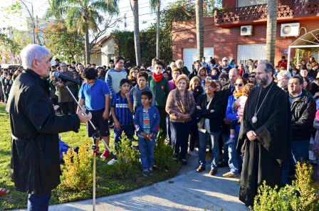 Luis Andreotti inauguró la Plazoleta “Obra Padre Jorge” en San Fernando