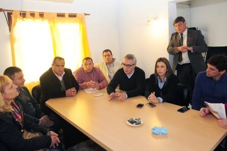 Julio Zamora, se hizo presente en la Delegación Municipal de Rincón de Milberg. Luego participó del programa “Más Seguridad” llevado adelante por el Centro de Operaciones Tigre.