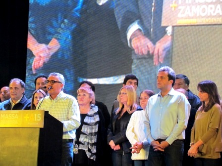 Massa y Zamora presentaron sus propuestas a los vecinos de Tigre Centro