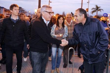 Julio Zamora caminó El Talar junto a los vecinos Julio Zamora caminó El Talar junto a los vecinos