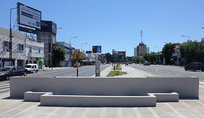 El municipio de San Isidro denunció vandalismo en la fuente de Márquez y Panamericana este
