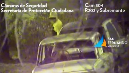 Patrullas Municipales de San Fernando detienen a dos hombres que intentaban robar autos 