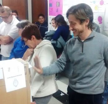 Letcher votó en Villa Ballester Letcher votó en Villa Ballester