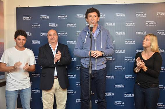 Gustavo Posse anunció su triunfo en San Isidro Gustavo Posse anunció su triunfo en San Isidro