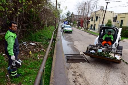 El Municipio de San Fernando realizó trabajos preventivos en los barrios ante el pronóstico de sudestada El Municipio de San Fernando realizó trabajos preventivos en los barrios ante el pronóstico de sudestada