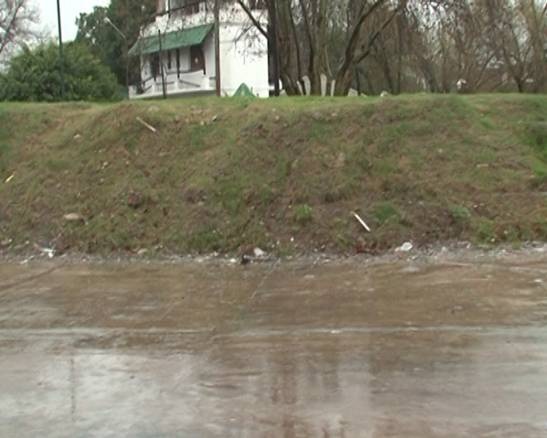 La defensa costera de San Isidro impidió que se inunde la zona del bajo La defensa costera de San Isidro impidió que se inunde la zona del bajo