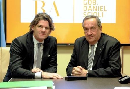 el intendente municipal Miguel Angel Lunghi y el vicepresidente ejecutivo del Grupo Provincia, Nicolás Scioli. el intendente municipal Miguel Angel Lunghi y el vicepresidente ejecutivo del Grupo Provincia, Nicolás Scioli.
