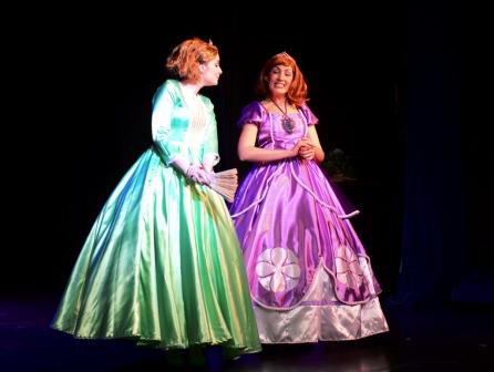 Función del Día del Niño para princesas en el Teatro Martinelli de San Fernando Función del Día del Niño para princesas en el Teatro Martinelli de San Fernando