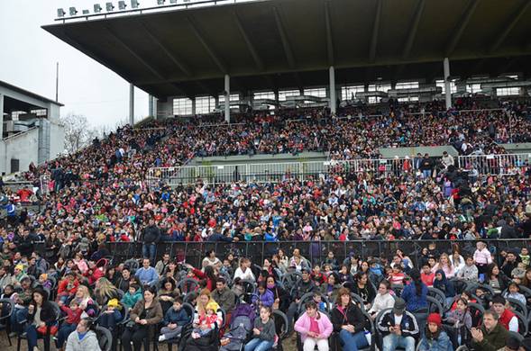 Más de 15 mil personas disfrutaron del show de Piñón Fijo en San Isidro