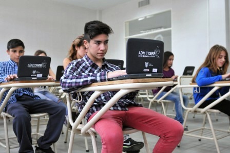 Más chicos de Tigre se sumaron a las clases de apoyo online Más chicos de Tigre se sumaron a las clases de apoyo online