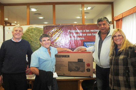 Más ganadores del Programa “Si Cumplís, Ganás” Más ganadores del Programa “Si Cumplís, Ganás”