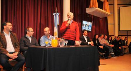 Ivoskus, Valenzuela y Dietrich presentaron el proyecto del nuevo Metrobus para San Martín