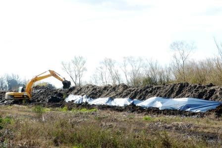 Realizan obras de prevención contra inundaciones en Dique Luján Realizan obras de prevención contra inundaciones en Dique Luján