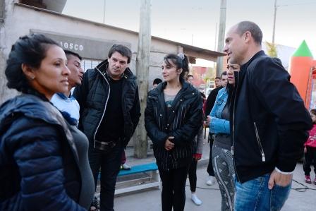 Anita Martínez visitó un operativo de zoonosis y un comedor de San Fernando Anita Martínez visitó un operativo de zoonosis y un comedor de San Fernando