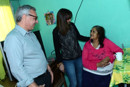 Luego de los trabajos de Infraestructura realizados en el barrio “El Palito” de El Talar, el Intendente de Tigre, Julio Zamora participó de la inauguración de un nuevo SUM que será utilizado por todos los vecinos de la zona. Luego de los trabajos de Infraestructura realizados en el barrio “El Palito” de El Talar, el Intendente de Tigre, Julio Zamora participó de la inauguración de un nuevo SUM que será utilizado por todos los vecinos de la zona.