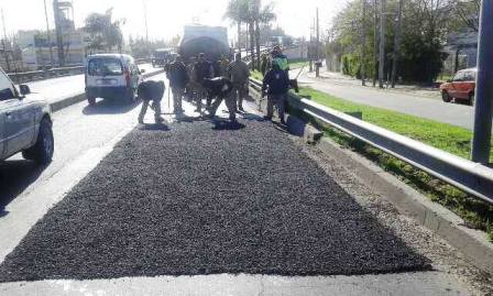 Tigre avanza con el plan de bacheo en las calles del distrito Tigre avanza con el plan de bacheo en las calles del distrito