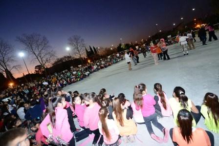 El Polideportivo San Martín de Don Torcuato celebró un nuevo aniversario junto a la comunidad El Polideportivo San Martín de Don Torcuato celebró un nuevo aniversario junto a la comunidad