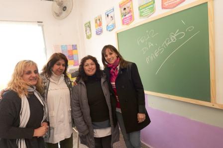 Tigre renovó 16 aulas de la escuela 35 de El Talar Tigre renovó 16 aulas de la escuela 35 de El Talar