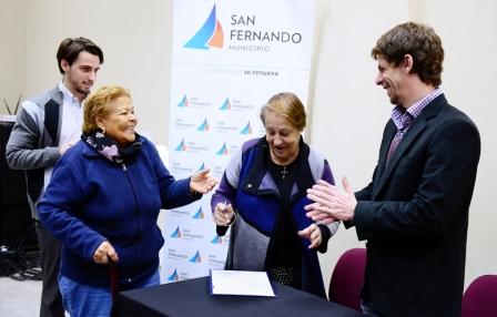 El Municipio de San Fernando firmó las escrituras de sus casas a 35 familias