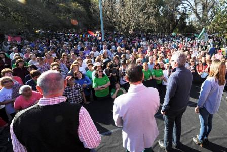 Julio Zamora celebró el Día del Jubilado con más de 3000 personas 