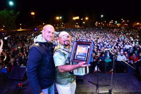 Más de 20.000 vecinos de San Fernando disfrutaron del Festival Primaveral Más de 20.000 vecinos de San Fernando disfrutaron del Festival Primaveral