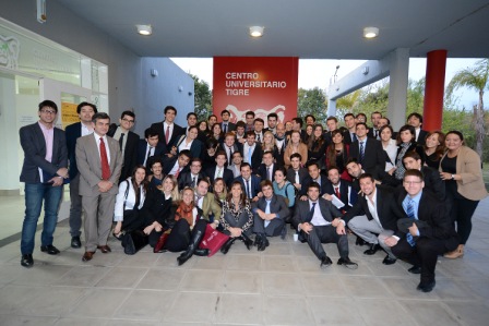 Jóvenes con liderazgos políticos se reunieron en el Centro Universitario Tigre Jóvenes con liderazgos políticos se reunieron en el Centro Universitario Tigre