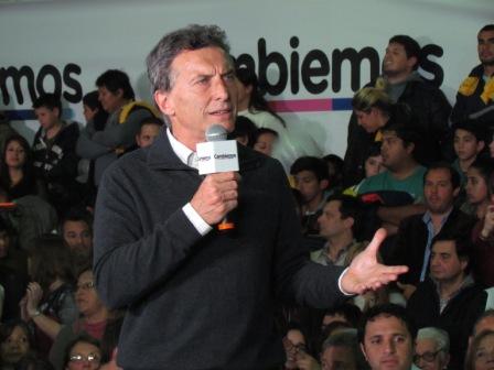 Macri rechazó debatir con Massa Macri rechazó debatir con Massa
