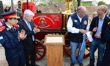 Colocan la piedra fundamental del Nuevo Cuartel de Bomberos de San Fernando Colocan la piedra fundamental del Nuevo Cuartel de Bomberos de San Fernando