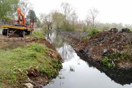 Realizan obras de mantenimiento hidraúlico en Rincón Realizan obras de mantenimiento hidraúlico en Rincón