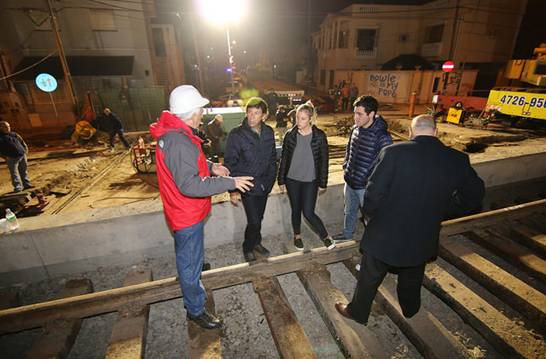 Se realizó el montaje de los puentes ferroviarios del túnel de Beccar Se realizó el montaje de los puentes ferroviarios del túnel de Beccar