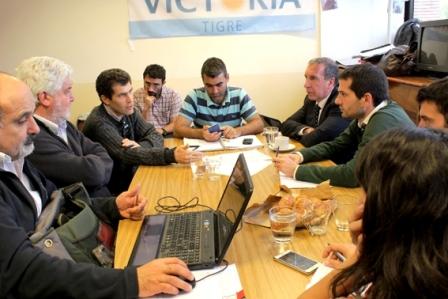 Szpolski analizó la situación hídrica para prevenir inundaciones en Tigre Szpolski analizó la situación hídrica para prevenir inundaciones en Tigre