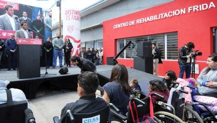 Julio Zamora y Sergio Massa inauguraron el Centro de Rehabilitación “Frida Kahlo” 