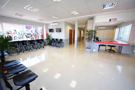 Julio Zamora y Sergio Massa inauguraron el Centro de Rehabilitación “Frida Kahlo” 