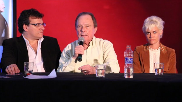 Enrique García estuvo acompañado de Sergio Goycoechea, los candidatos a concejales Ruben Volpi y Macarena Monasterio. Enrique García estuvo acompañado de Sergio Goycoechea, los candidatos a concejales Ruben Volpi y Macarena Monasterio.