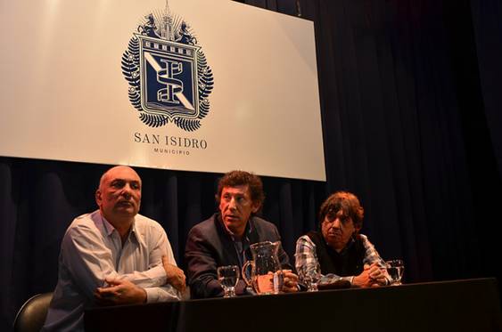 Gustavo Posse firmó un convenio colectivo de trabajo con representantes del Sindicato de Trabajadores Municipales del San Isidro Gustavo Posse firmó un convenio colectivo de trabajo con representantes del Sindicato de Trabajadores Municipales del San Isidro