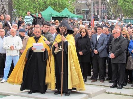 Inauguraron un monumento Armenio en Vicente López Inauguraron un monumento Armenio en Vicente López