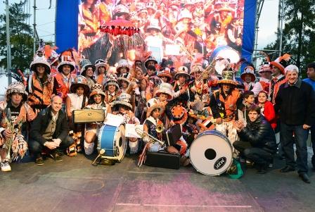 Andreotti entregó instrumentos y subsidios a las murgas de San Fernando Andreotti entregó instrumentos y subsidios a las murgas de San Fernando