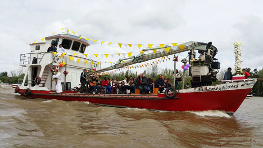 El Municipio acompañó las Fiestas Patronales de la Virgen Nuestra Sra. del Rosario, en el Delta de San Fernando. El Municipio acompañó las Fiestas Patronales de la Virgen Nuestra Sra. del Rosario, en el Delta de San Fernando.