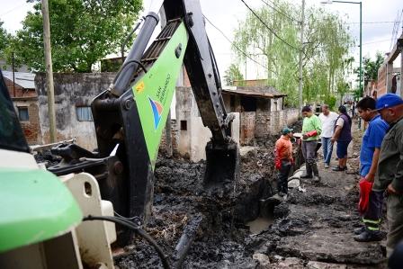 Ejecución de obras hidráulicas municipales en el barrio San Jorge  de San Fernando