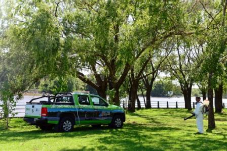 El Municipio lleva adelante un Operativo de Control de Plagas en todos los polideportivos. El Municipio lleva adelante un Operativo de Control de Plagas en todos los polideportivos.
