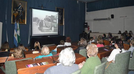 Más de 3500 personas disfrutaron del ciclo de cine en el HCD San Isidro. Más de 3500 personas disfrutaron del ciclo de cine en el HCD San Isidro.