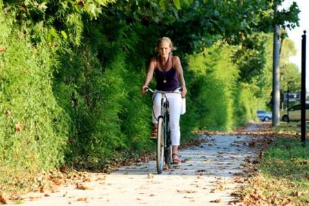 Los ciclistas ya usan el nuevo tramo de ciclovías en las lomas de San Isidro. Los ciclistas ya usan el nuevo tramo de ciclovías en las lomas de San Isidro.