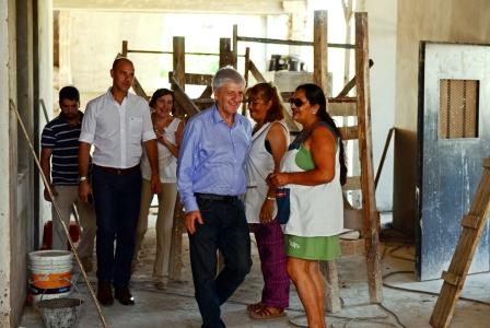 Andreotti supervisó la reconstrucción de la Escuela N° 5 de San Fernando, incendiada en 2013