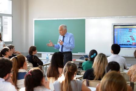 Alberto Cormillot presentó la Licenciatura en Nutrición en Tigre Alberto Cormillot presentó la Licenciatura en Nutrición en Tigre