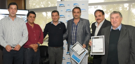 El Municipio entregó habilitaciones definitivas a industrias de San Martín El Municipio entregó habilitaciones definitivas a industrias de San Martín