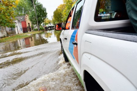 Defensa Civil de San Fernando realizó un operativo en el barrio Alsina tras la sudestada Defensa Civil de San Fernando realizó un operativo en el barrio Alsina tras la sudestada